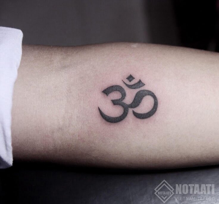 Lucky tattoo   Chữ Om là một biểu tượng tiếng Phạn nó  Facebook